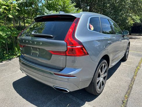 Used 2021 Volvo XC60 T5 Inscription w/ Advanced Package FWD image 3