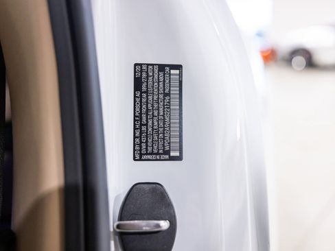 Used 2021 Porsche 911 GT3 RS image 49