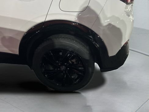 Used 2024 Buick Encore GX Sport Touring image 44