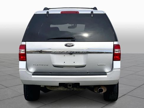 Used 2016 Ford Expedition Platinum image 5