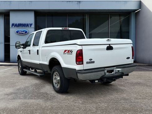 Used 2006 Ford F250 4x4 Crew Cab Super Duty image 4
