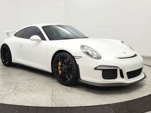 Used 2014 Porsche 911 GT3 RWD image 7