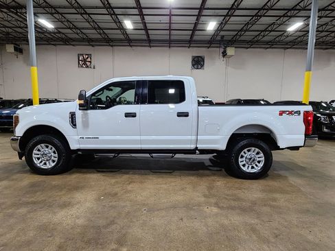 Used 2018 Ford F250 XLT w/ XLT Value Package image 7