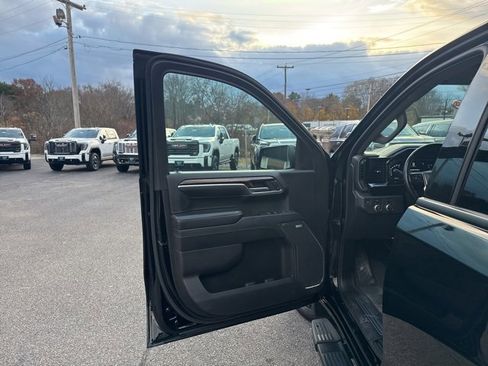 Certified 2023 GMC Sierra 1500 Elevation w/ Elevation Premium Package image 17