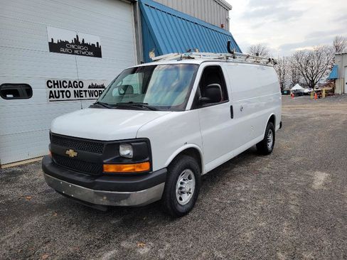 Used 2014 Chevrolet Express 2500 image 38