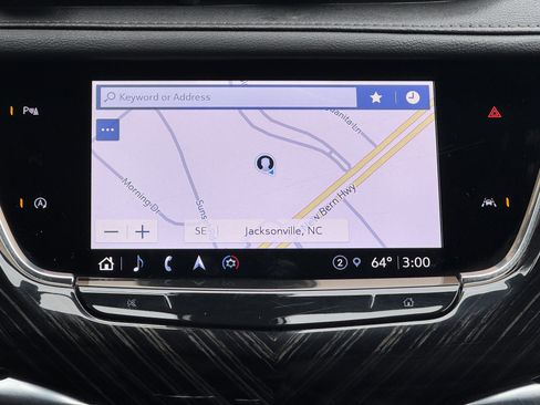 Used 2025 Cadillac XT6 Premium Luxury image 25