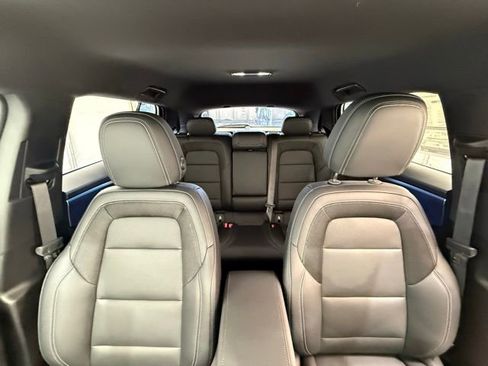 New 2026 Chevrolet Equinox EV LT image 31