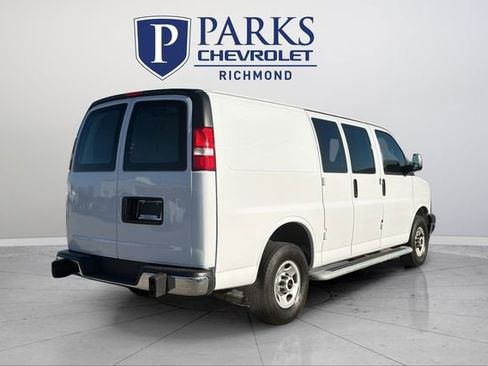 Certified 2024 GMC Savana 2500 w/ Driver Convenience Package image 7
