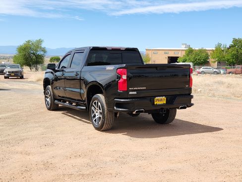 Used 2020 Chevrolet Silverado 1500 LT Trail Boss image 3