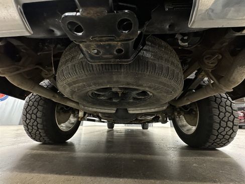 Used 2020 Chevrolet Silverado 1500 LTZ w/ LTZ Premium Package image 39