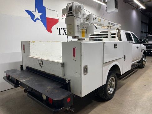 Used 2018 RAM 3500 Tradesman image 7
