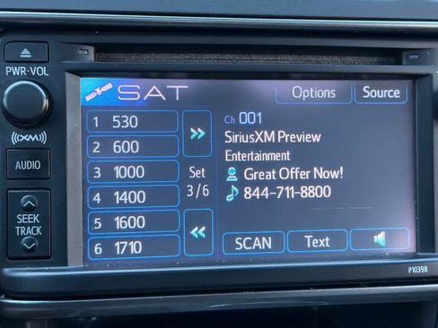 Used 2013 Toyota Highlander SE image 20