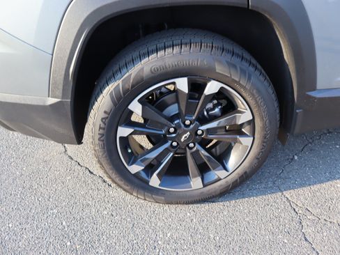 Used 2026 Chevrolet Equinox RS w/ Convenience Package III FWD image 38