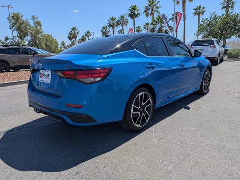 Certified 2025 Nissan Sentra SR w/ Trunk Package FWD image 7