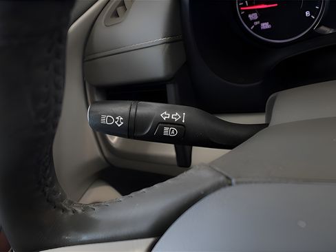 Used 2020 GMC Terrain Denali w/ Denali Premium Package FWD image 22