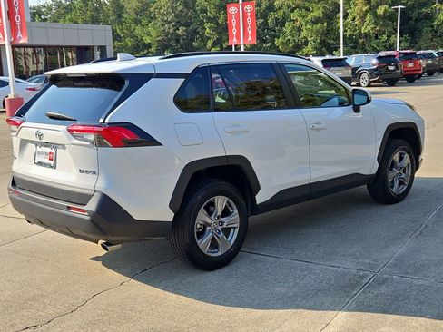 Certified 2024 Toyota RAV4 XLE image 7