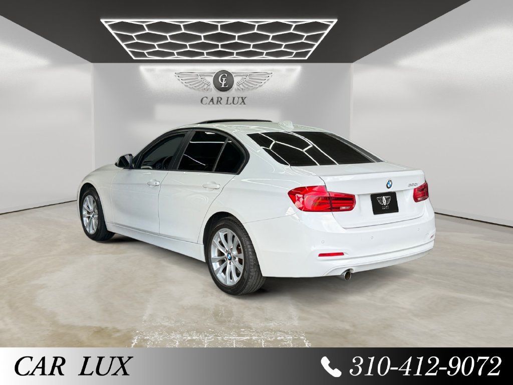 Used 2017 BMW 320i Sedan RWD image 3