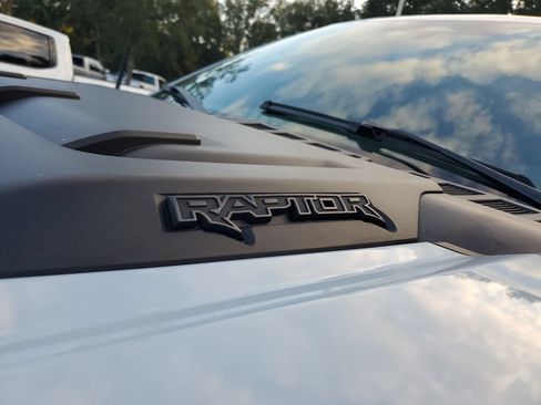 Used 2023 Ford F150 Raptor w/ Raptor Carbon Fiber Package AWD/4WD image 4