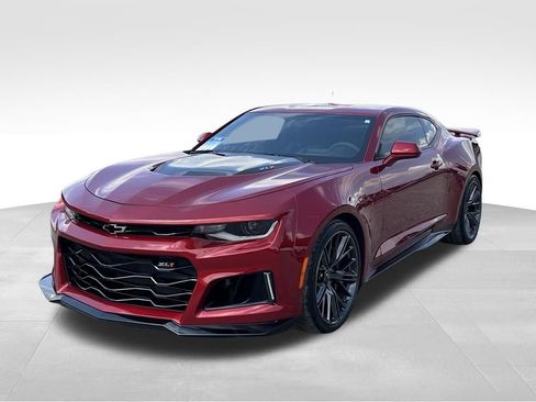 Certified 2020 Chevrolet Camaro ZL1 RWD image 10