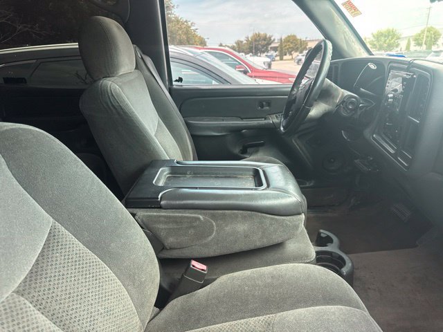 Used 2004 Chevrolet Silverado 2500 LS RWD image 15