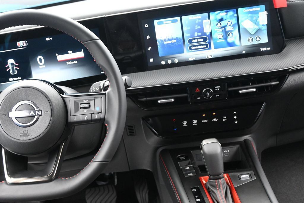 New 2026 Nissan Kicks SR AWD/4WD image 13