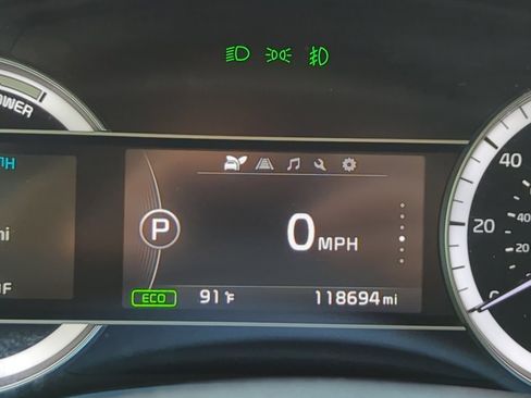 Used 2019 Kia Niro EX FWD image 36