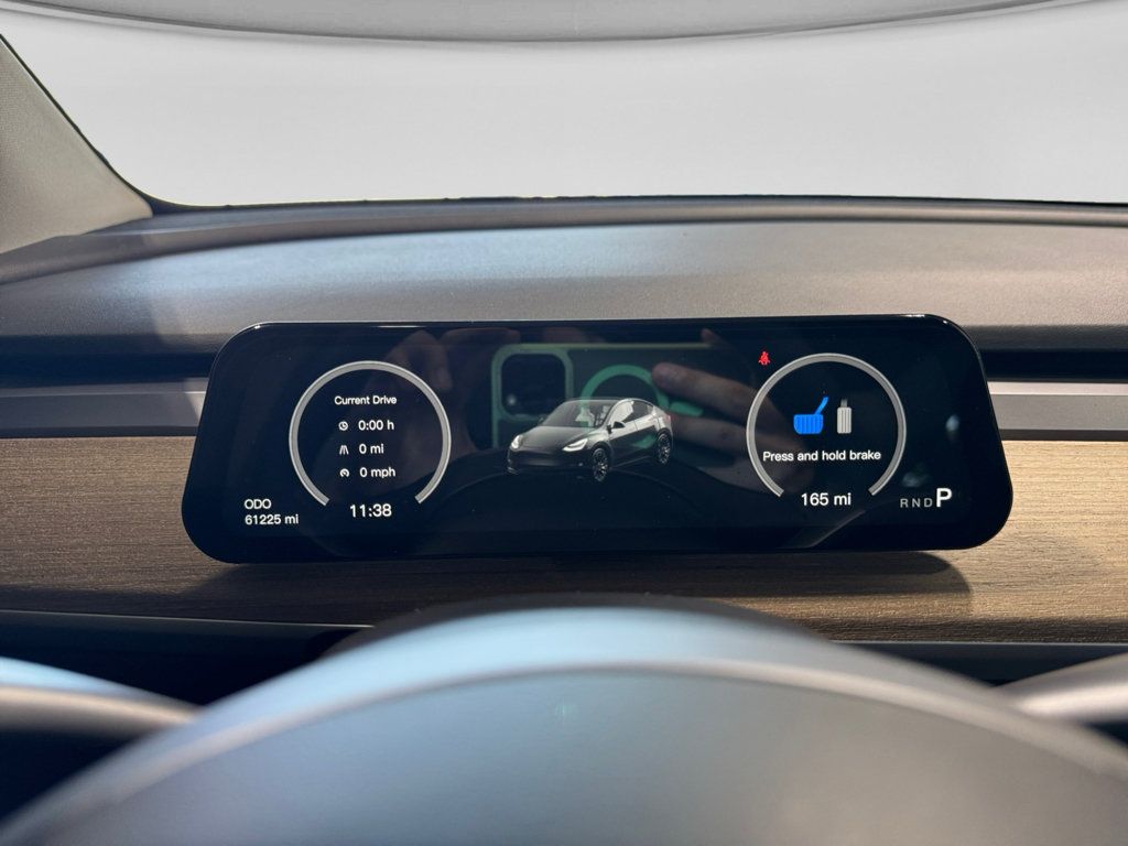 Used 2021 Tesla Model Y Long Range AWD/4WD image 9