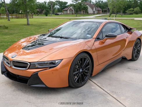 Used 2019 BMW i8 Coupe image 14