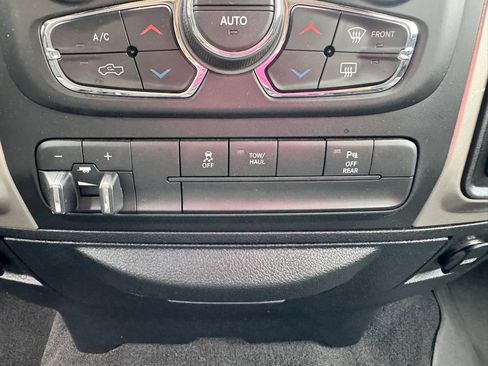 Used 2018 RAM 2500 Big Horn AWD/4WD image 21