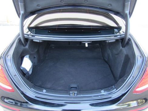 Used 2019 Mercedes-Benz E 450 4MATIC Sedan w/ Premium Package image 25