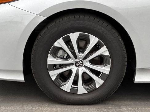 Certified 2022 Toyota Prius Prime XLE image 35