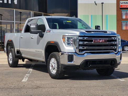 Used 2023 GMC Sierra 2500 SLE AWD/4WD image 2