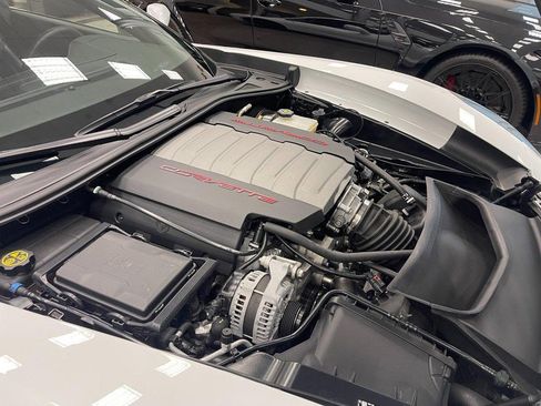 Used 2019 Chevrolet Corvette Stingray Coupe w/ Battery Protection Package image 15