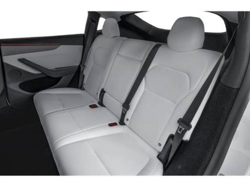 Used 2026 Tesla Model Y 2WD image 12