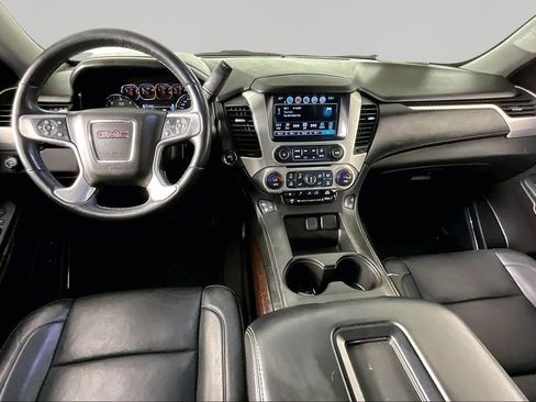 Used 2019 GMC Yukon XL SLT w/ Open Road Package RWD image 6