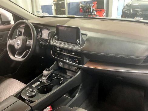 Certified 2023 Nissan Rogue SV AWD/4WD image 14