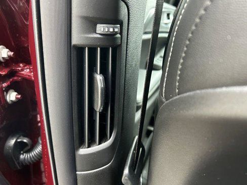 New 2025 Jeep Grand Cherokee L Laredo image 67