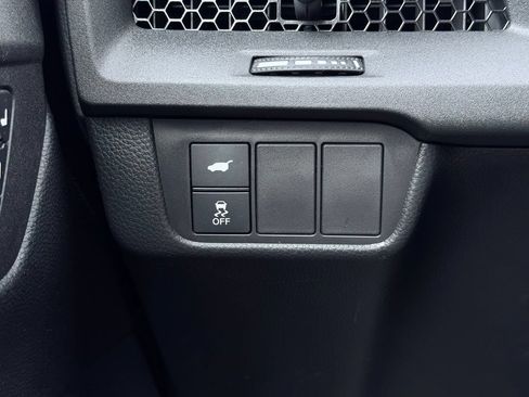 Used 2025 Honda CR-V Sport-L image 36