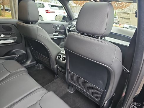 New 2026 Mercedes-Benz GLB 250 image 11