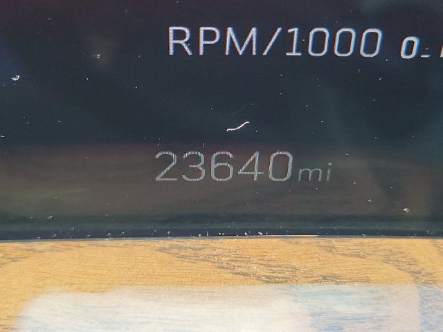 Certified 2025 Cadillac Escalade Sport Platinum AWD/4WD image 14