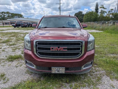 Used 2017 GMC Yukon SLE w/ SLE Value Package RWD image 9
