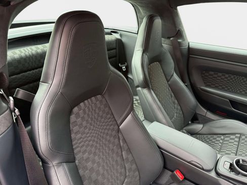 Used 2026 Porsche 911 Targa 4 GTS image 31