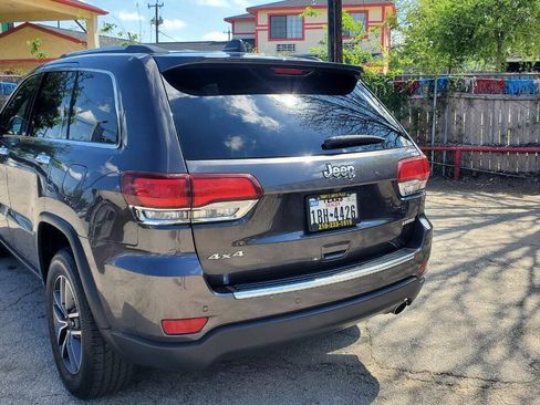 Used 2020 Jeep Grand Cherokee Limited w/ Luxury Group II AWD/4WD image 5