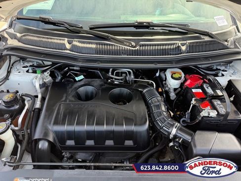 Certified 2018 Ford Explorer Limited w/ Ford Safe & Smart Package image 10