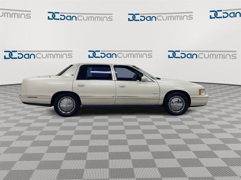 Used 1999 Cadillac De Ville D'Elegance image 9