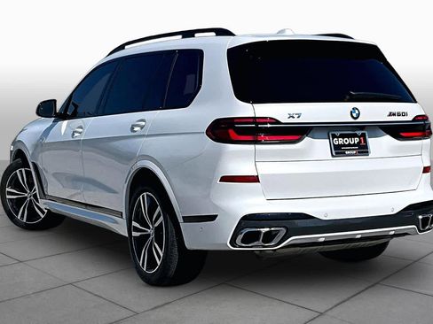 Used 2025 BMW X7 M60i AWD/4WD image 11