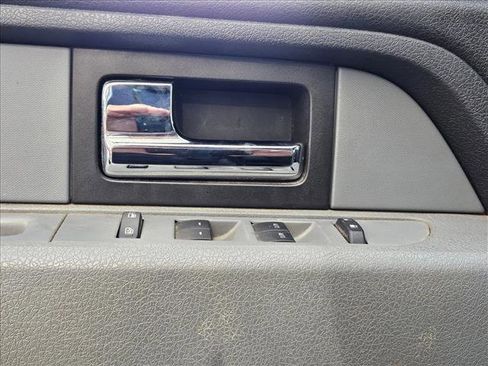 Used 2014 Ford F150 XLT w/ Equipment Group 302A Luxury image 9