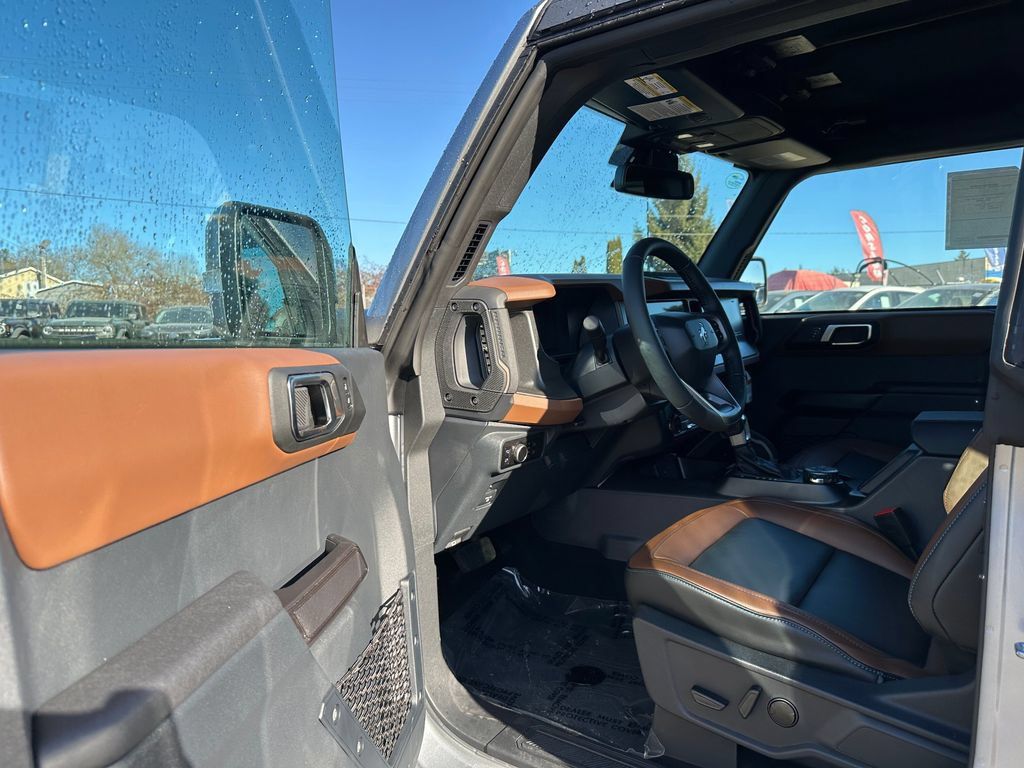 New 2024 Ford Bronco Outer Banks AWD/4WD image 19