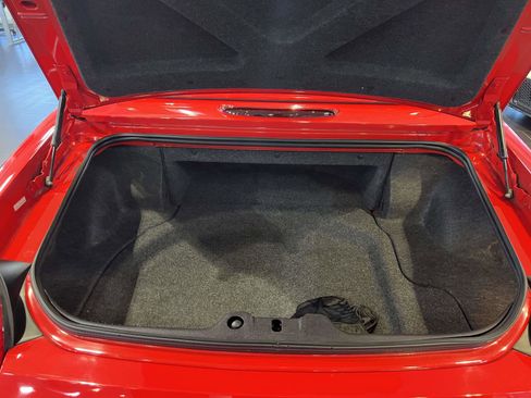 Used 2004 Ford Thunderbird image 8