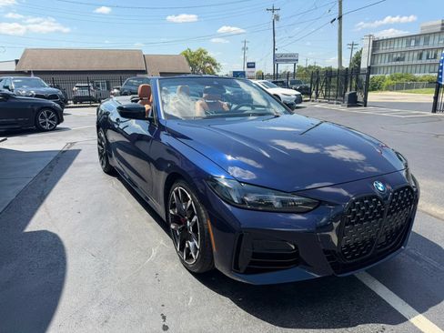 Used 2025 BMW 430i Convertible w/ M Sport Package RWD image 8